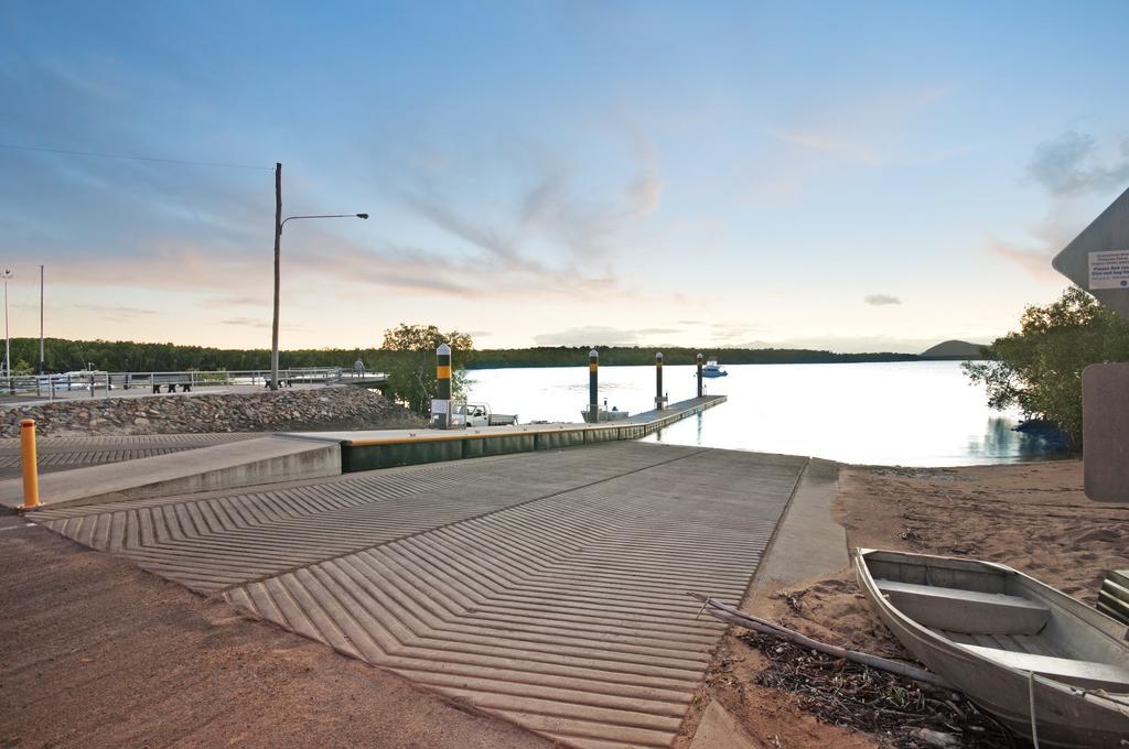 Hinchinbrook Marine Cove Resort Lucinda エクステリア 写真