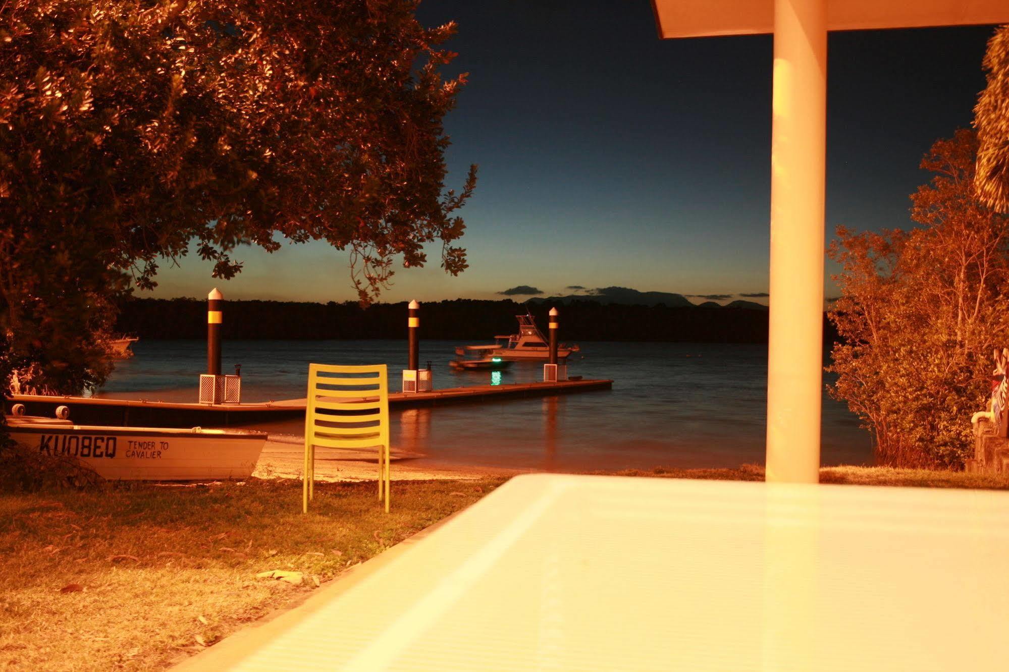 Hinchinbrook Marine Cove Resort Lucinda エクステリア 写真
