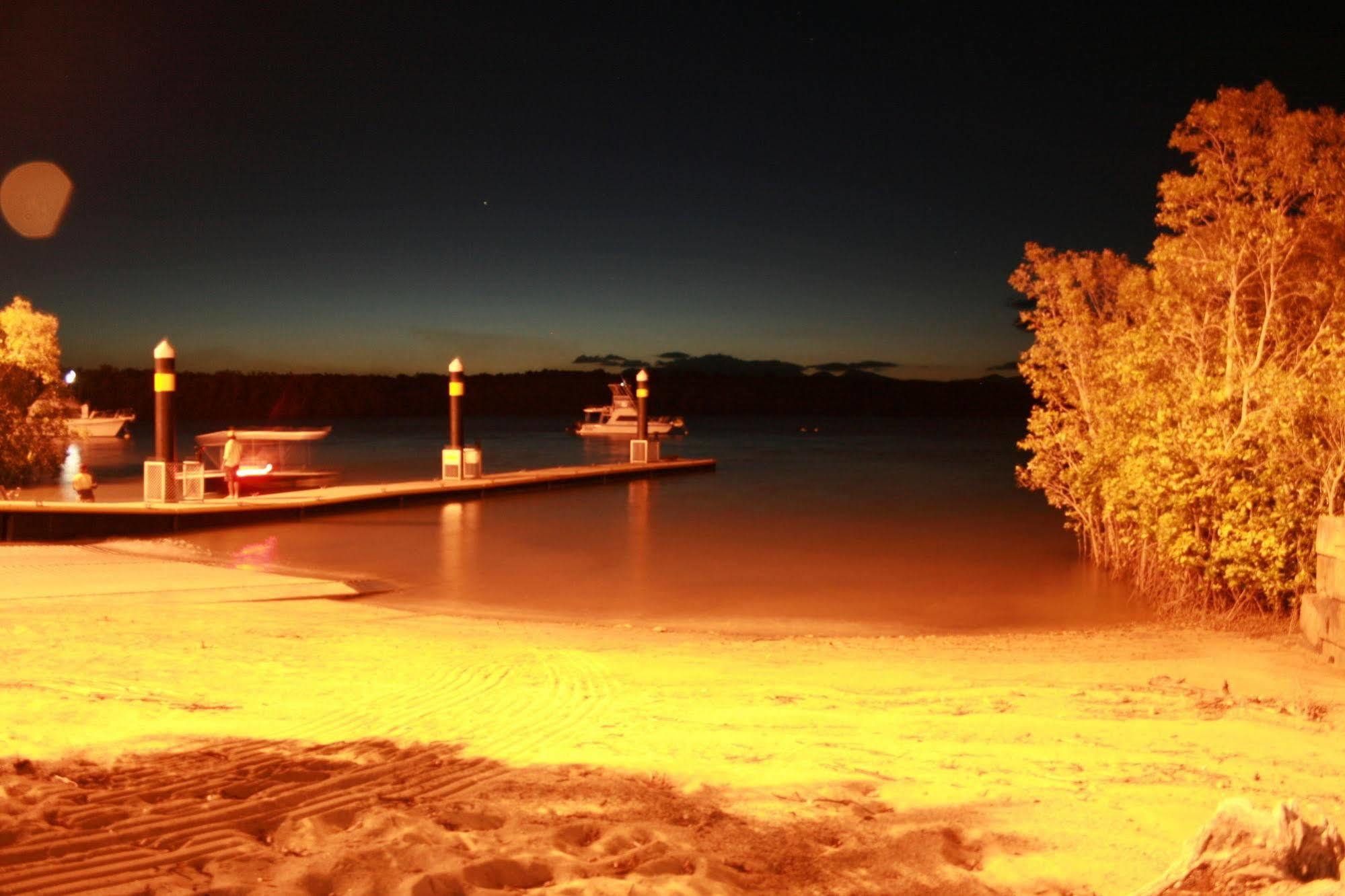 Hinchinbrook Marine Cove Resort Lucinda エクステリア 写真